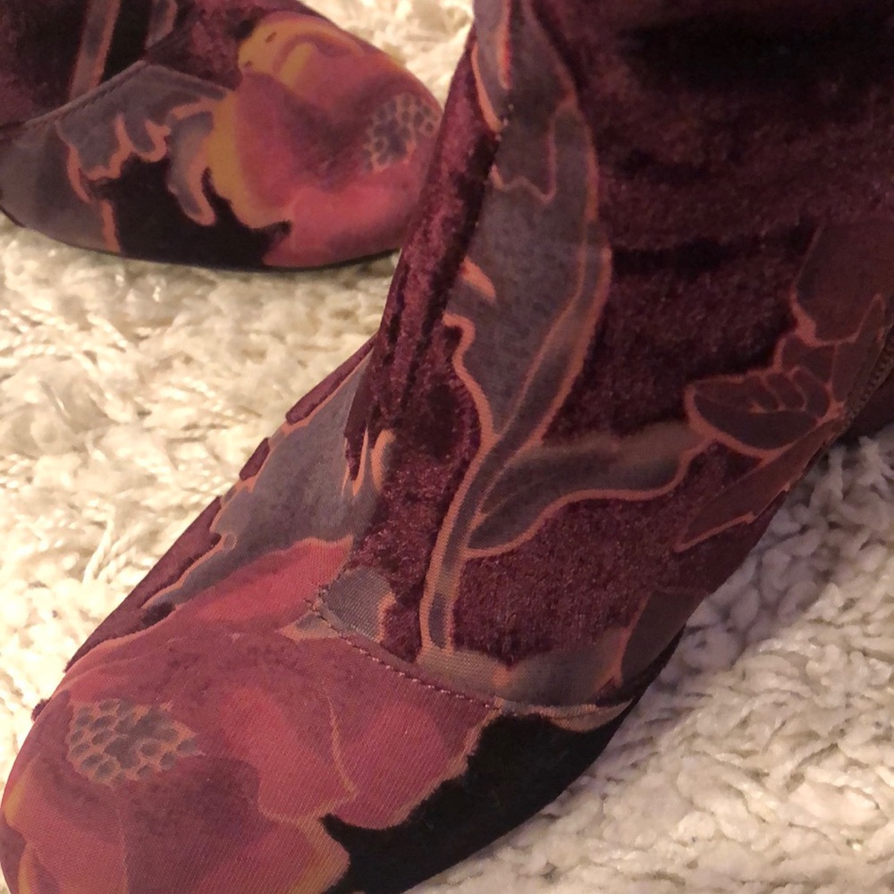 Steve Madden Elissa Velvet Burnout Booties